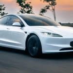 Tesla Model 3: Mobil Listrik Stylish Canggih