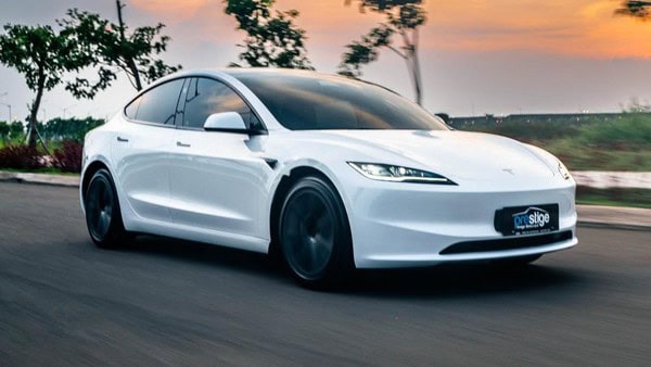 Tesla Model 3: Mobil Listrik Stylish Canggih