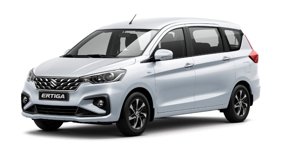 Suzuki Ertiga Mobil Keluarga Irit & Nyaman Terbaik